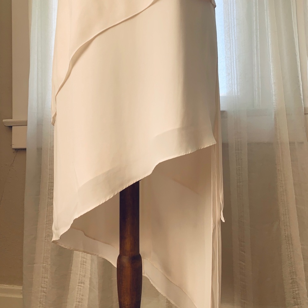 Dress - Picture 4 of 8